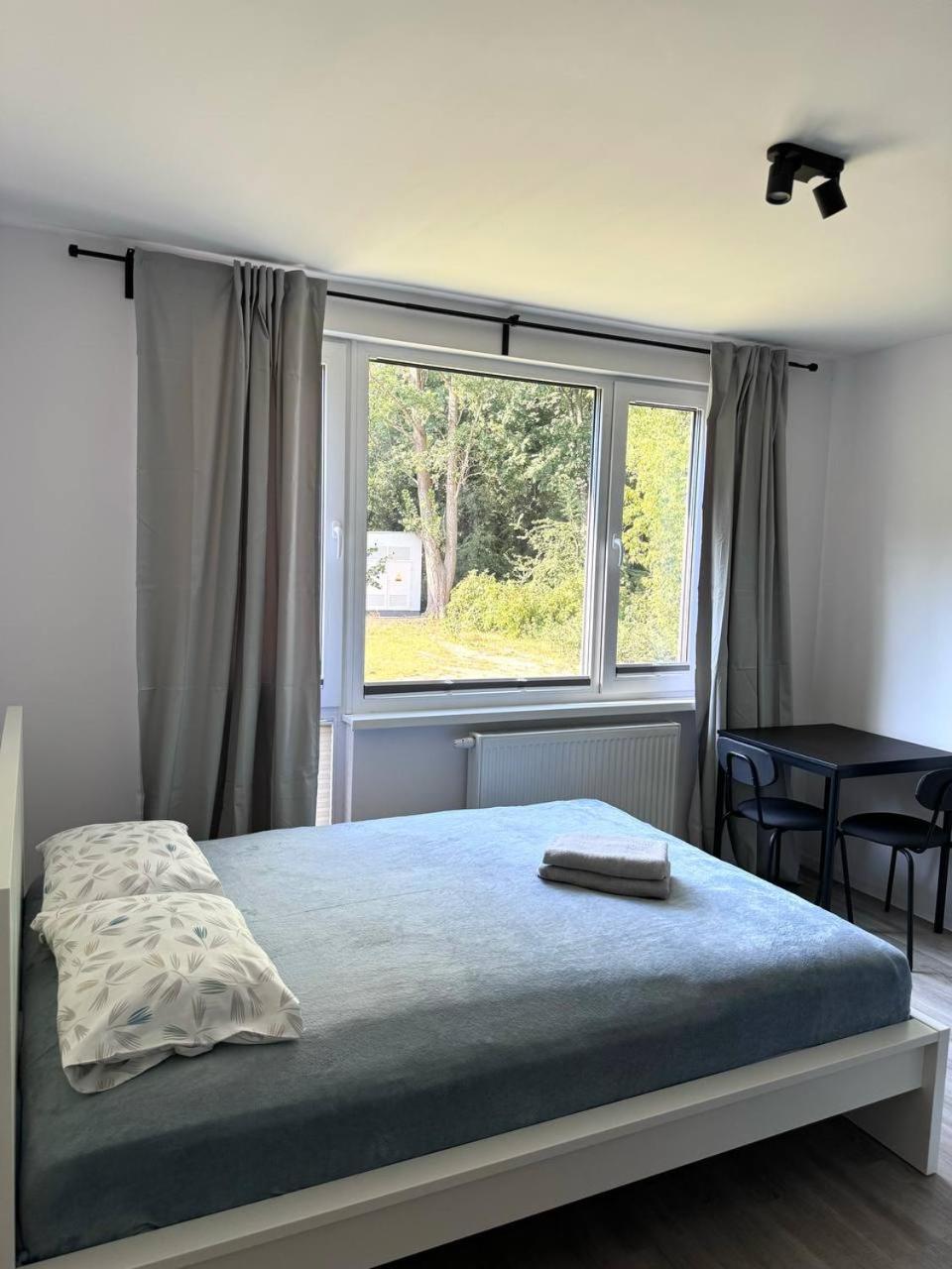 ורשה Quiet Apartment Near The Park, Metro, Centre, Wi-Fi - By Hik Apartments מראה חיצוני תמונה